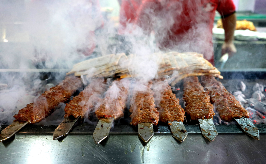 Adanada At Ve Eşek Eti Skandalı (1)