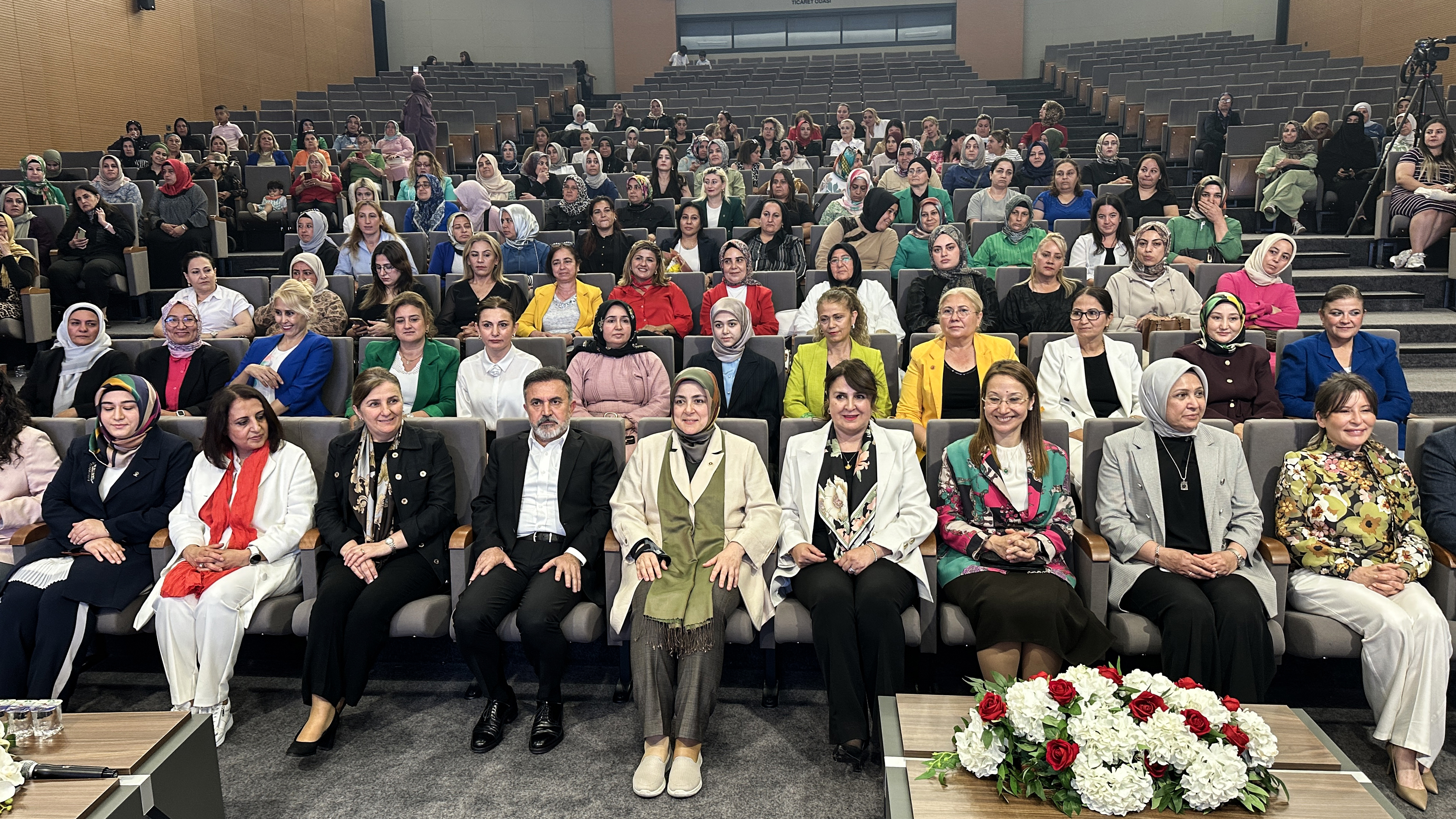 Adana'da Girişimci Kadınlar Sertifikayla Taçlandırıldı (3)