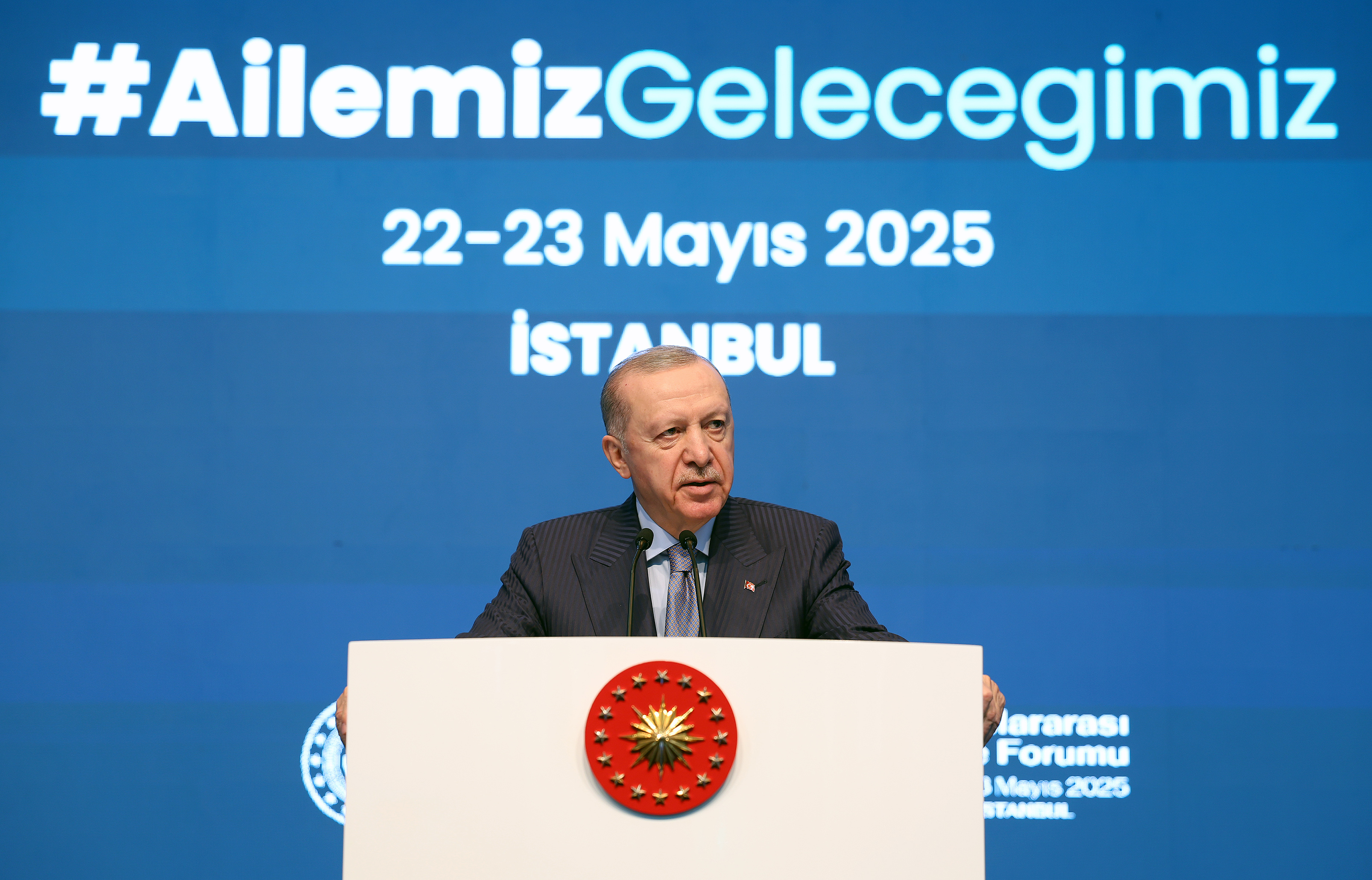 Bakan Göktaaştan Yoğun Aile Diplomasisi Trafiği