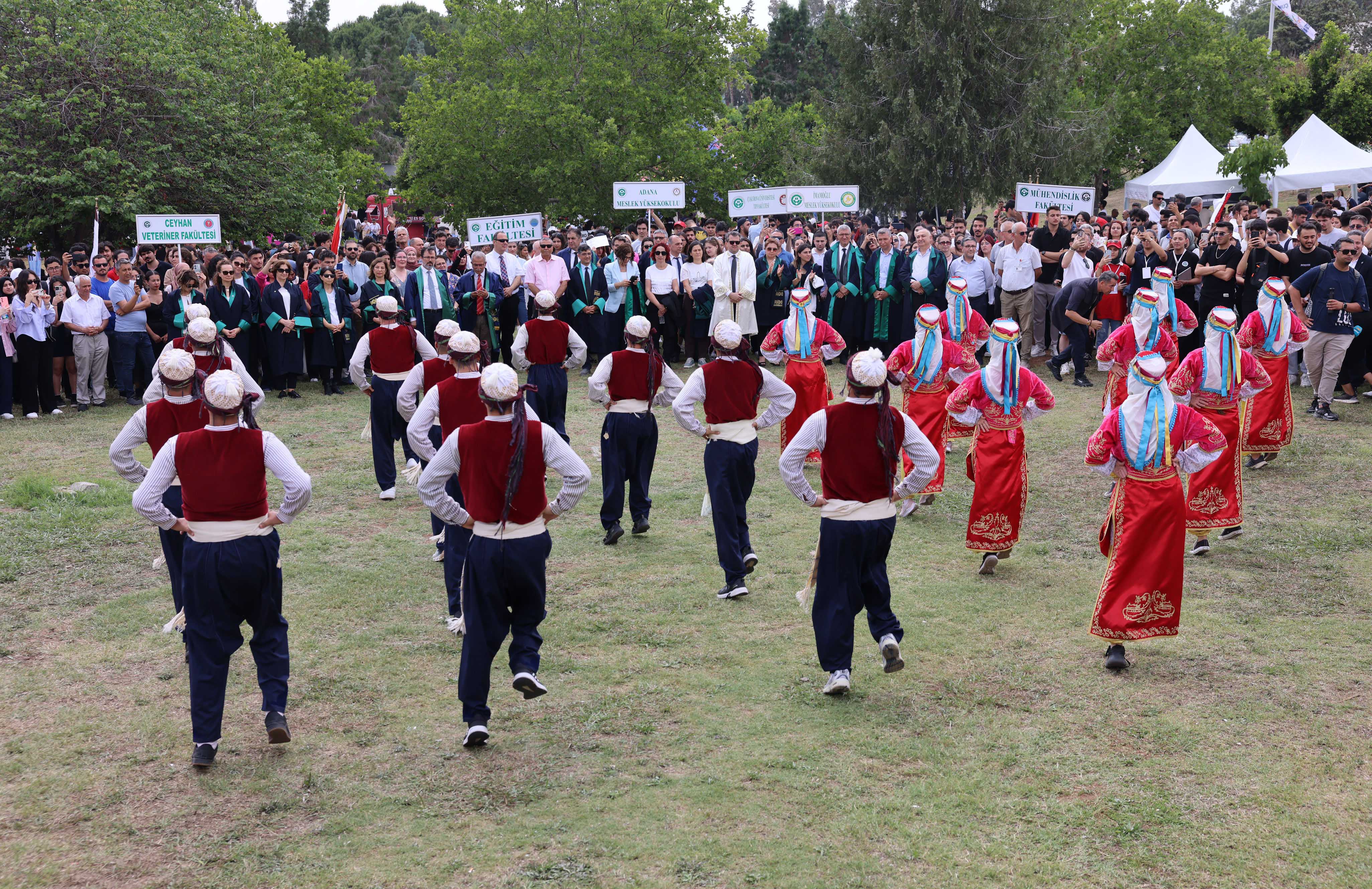 Çukurova Üniversitesi Ünifest Coşkusu Baahar Şenliği (2)