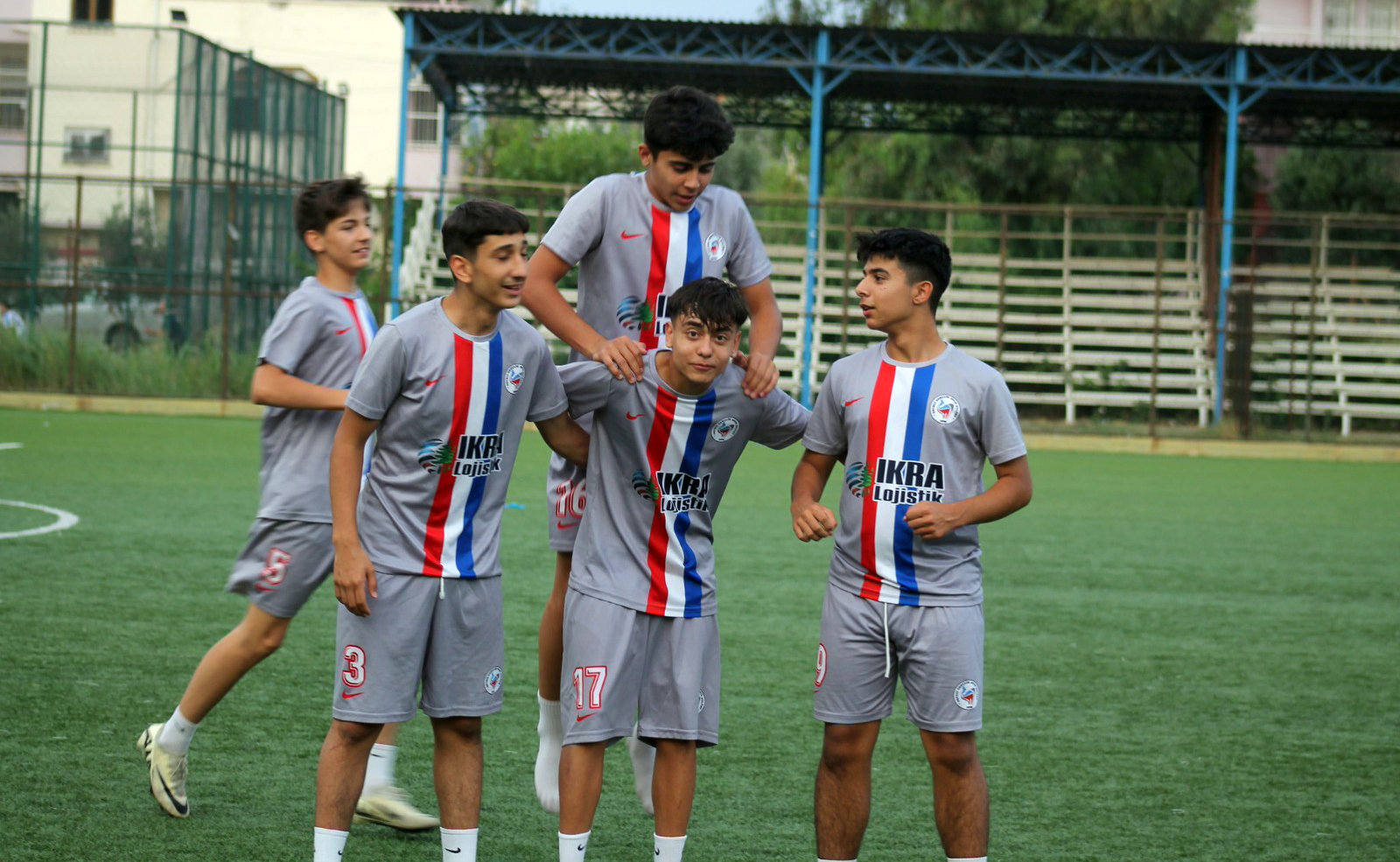 Adana Pars Spor, Geleceğin Yıldızlarını Yetiştiriyor