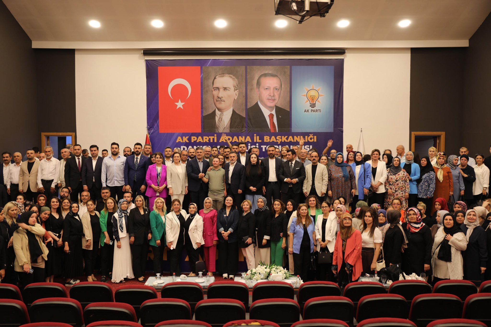 Ak Parti Adana Il Başkanlığında Bayramlaşma Coşkusu (2)
