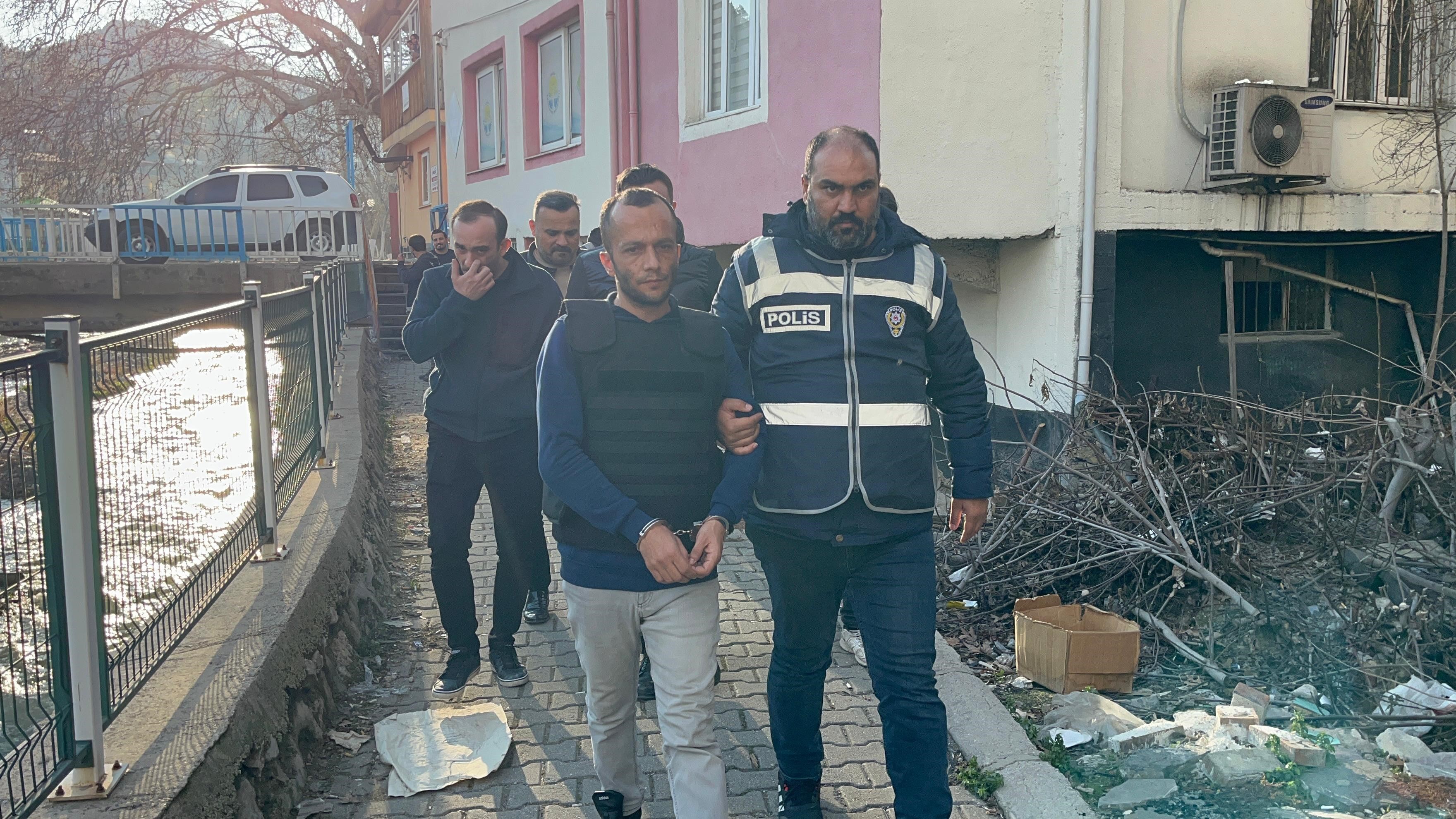 Altın Uğruna Başından Vurulan Kadın 151 Günlük Yaşam Savaşını Kaybetti-2