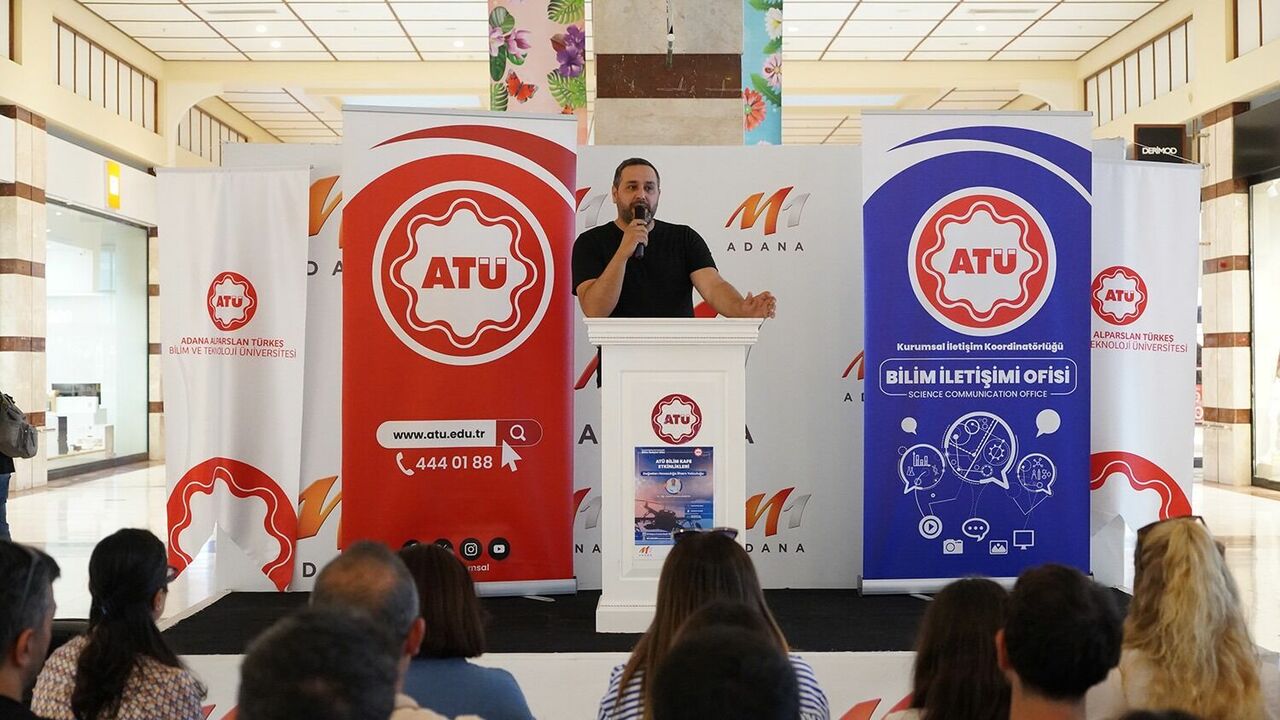 Atü Bişim Kafe Avmlerde Vatandaşları (1)