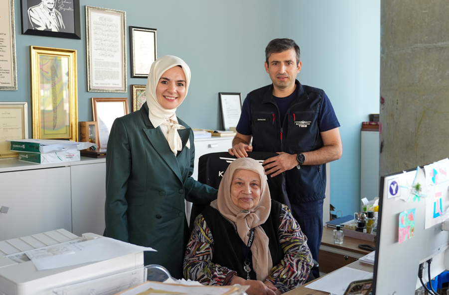 Bakana Göktaş Ve Koruma Altındaki Çocuklardan Baykara Teknoloji Ziyareti (2)