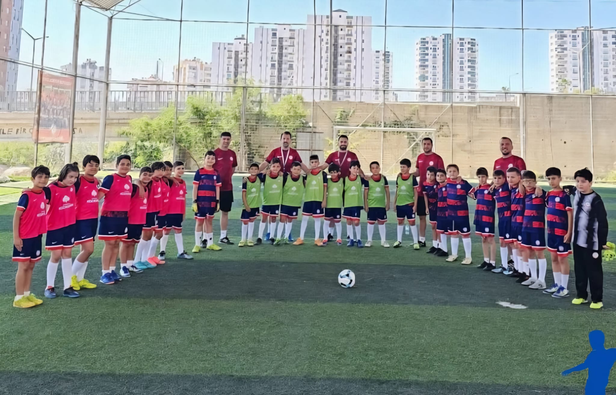 Çukurova Kozanspordan Yaz Fırsatı Futbol Okulu Kayıtları Devam Ediyor (1)