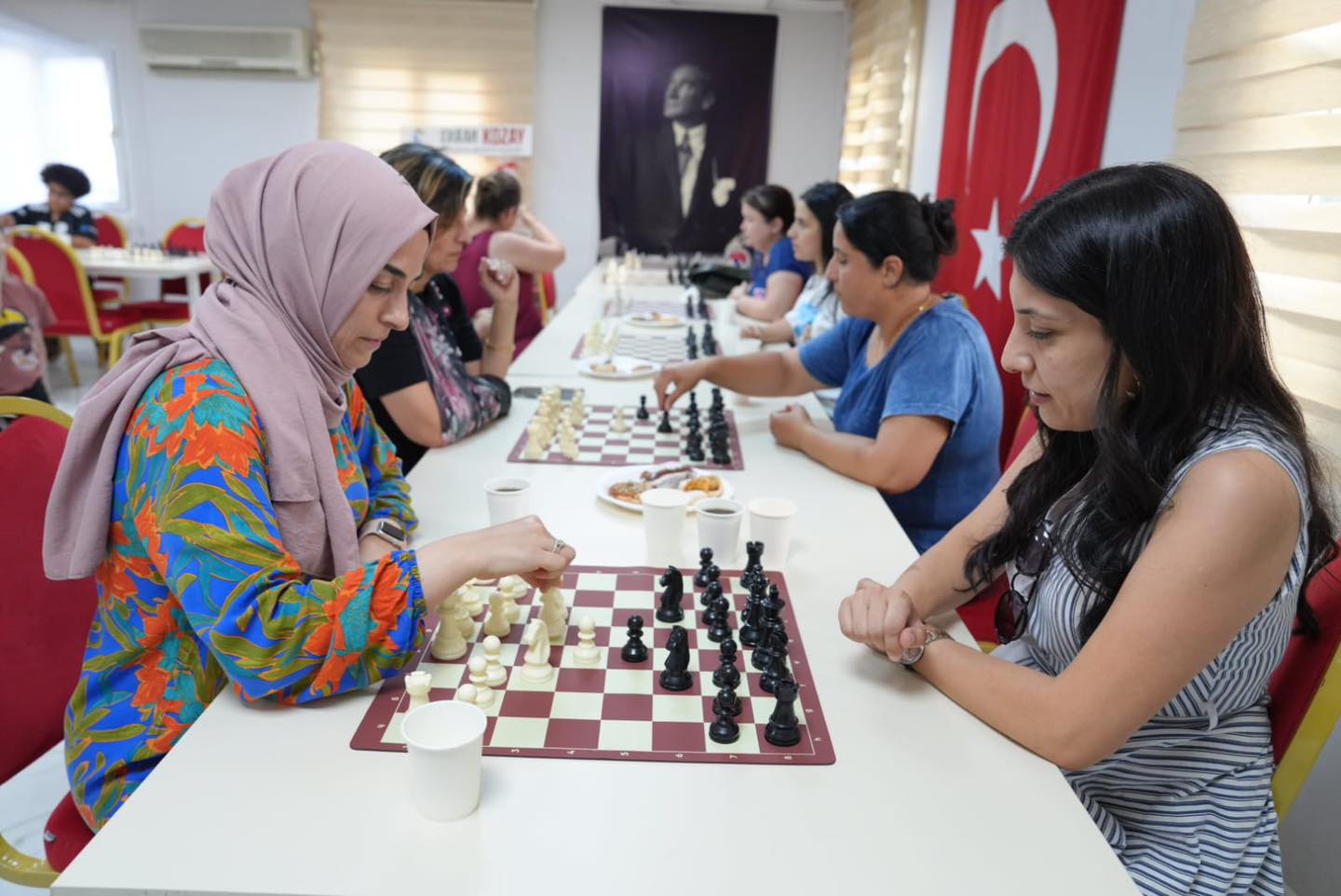 Çukurova’da Kadınlar Satrançla Güçlendi (2)