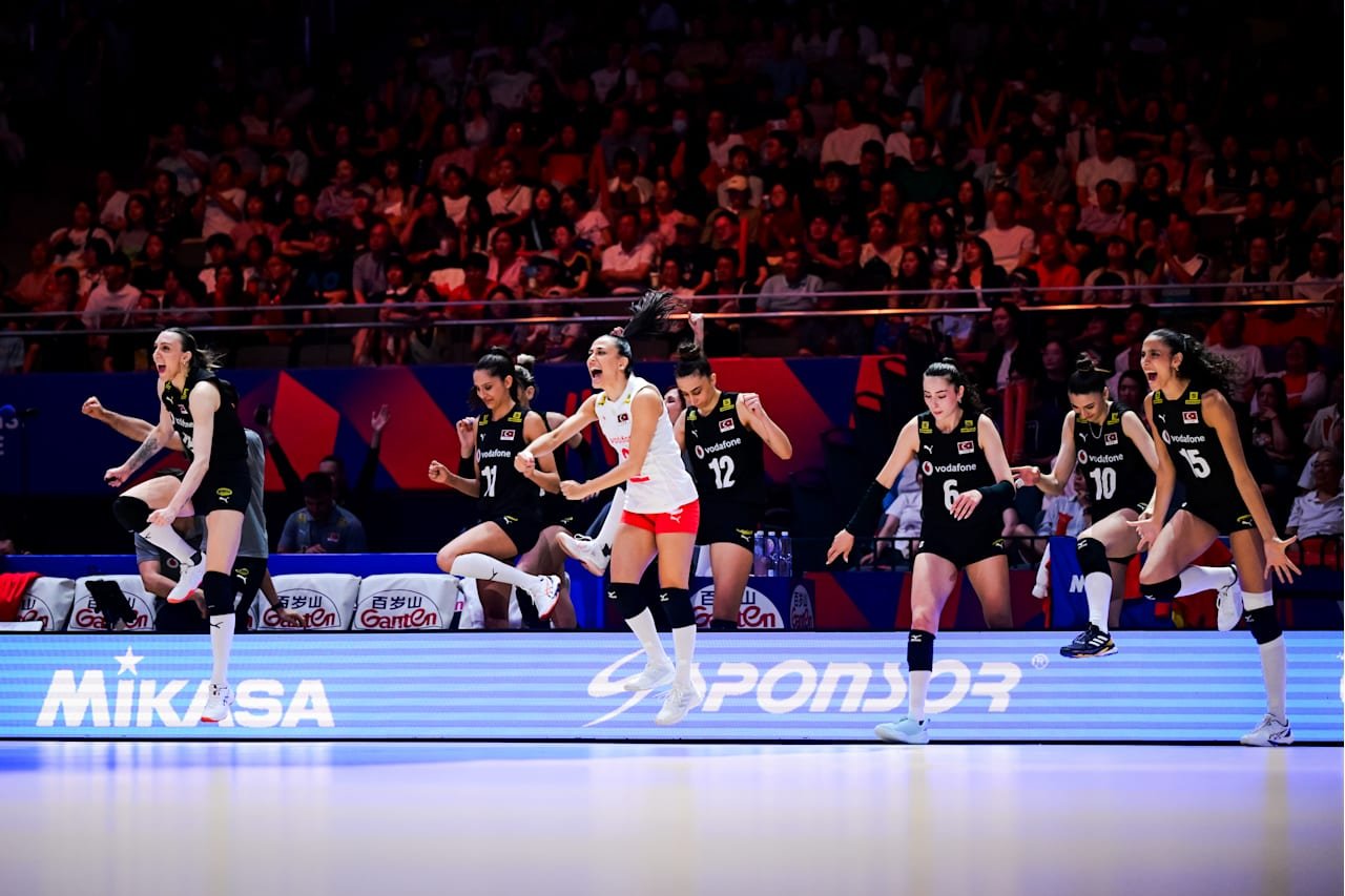 Filenin Sultanları Çini Final Setinde Devirip Milletler Liginde 4Te 4 Yaptı (1)