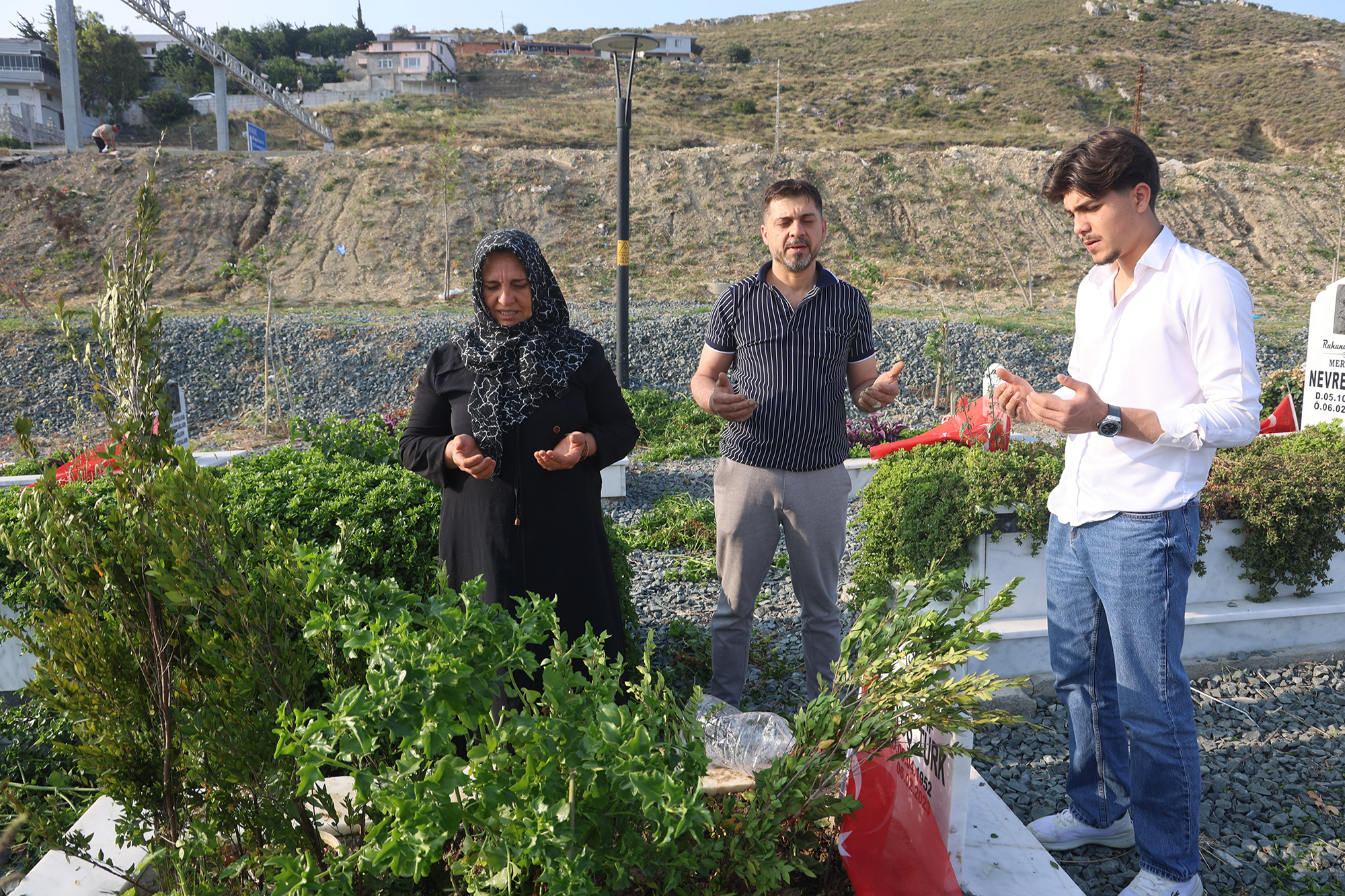 Hatay’da Kurban Bayramı Gözyaşıyla Başladı (1)