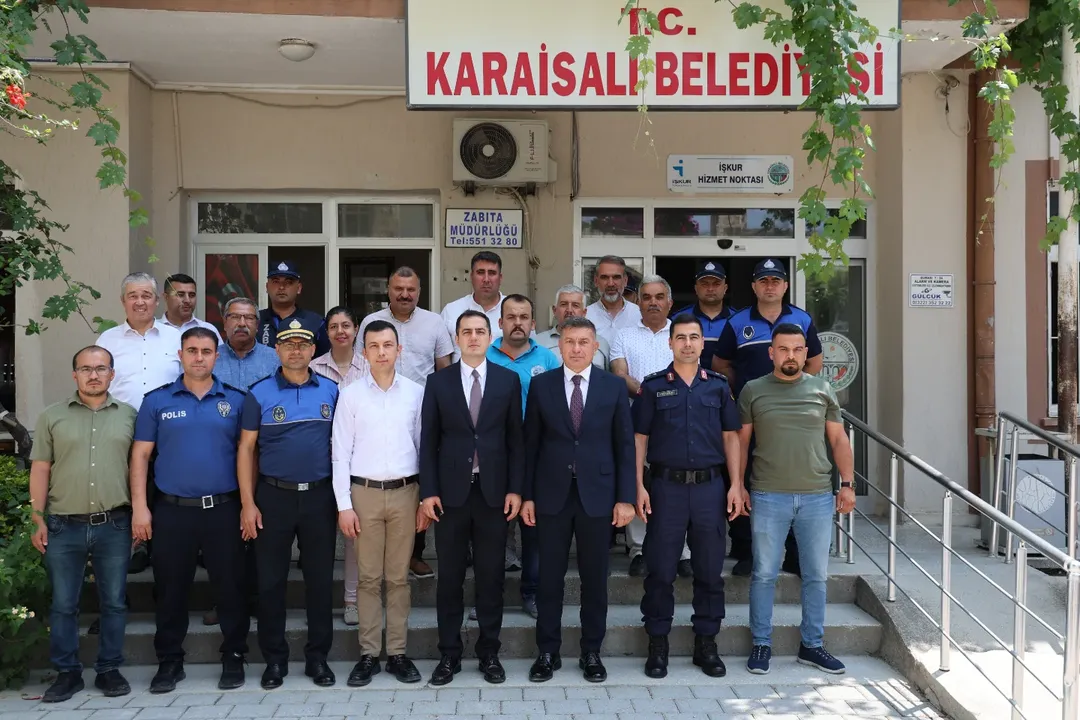 Karaisalı’da Bayram Sevinci Birlikte Yaşandı (1)