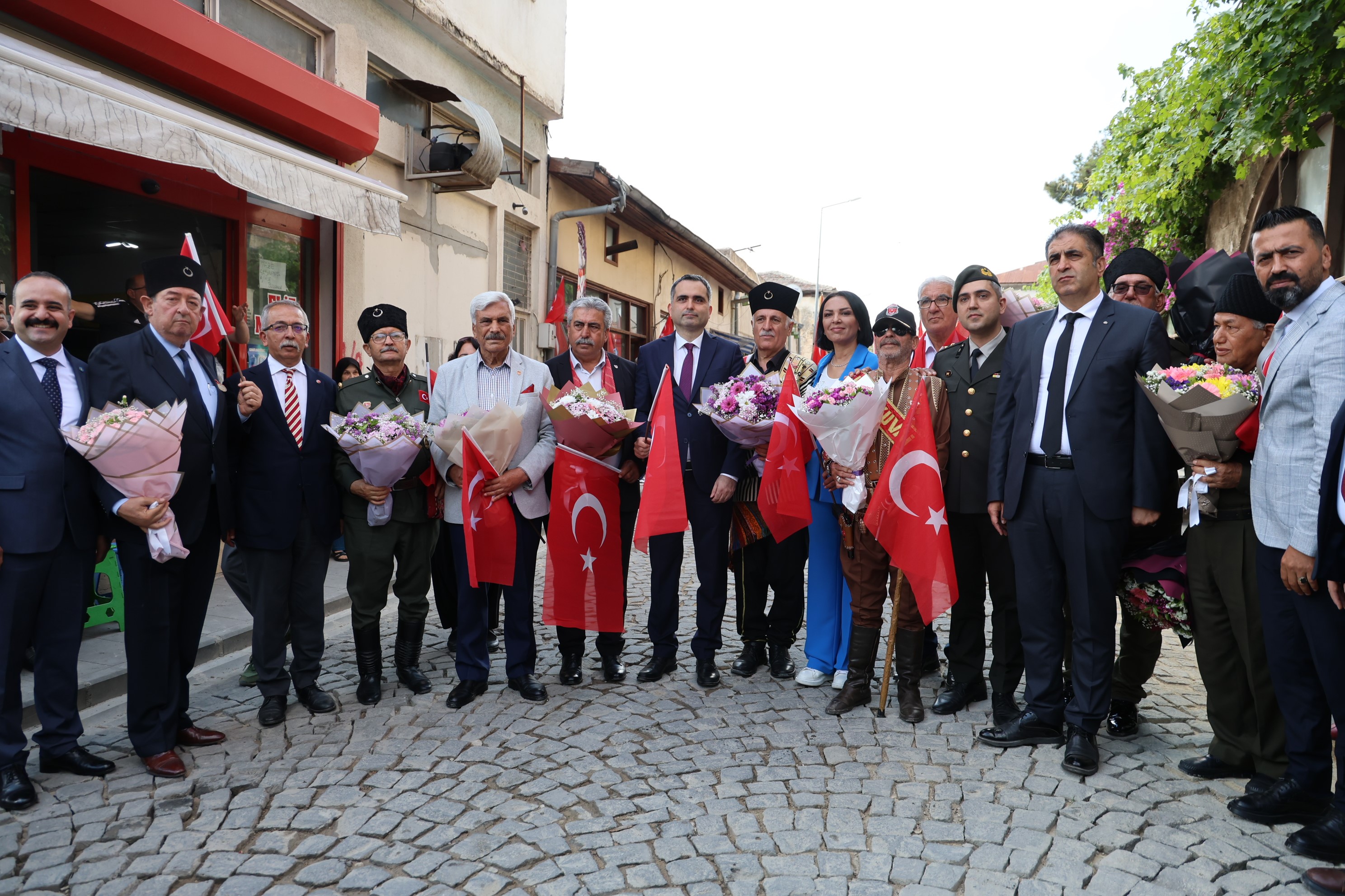 Milli Mücadele Ruhu Kozanda Coşkuyla Yakalandı (2)