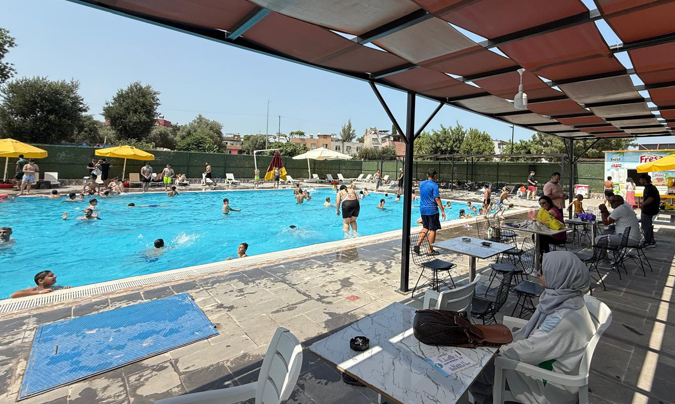 Özgür Kulaçlar Spor Kulübü'nde Yüzme Kursları Başladı3