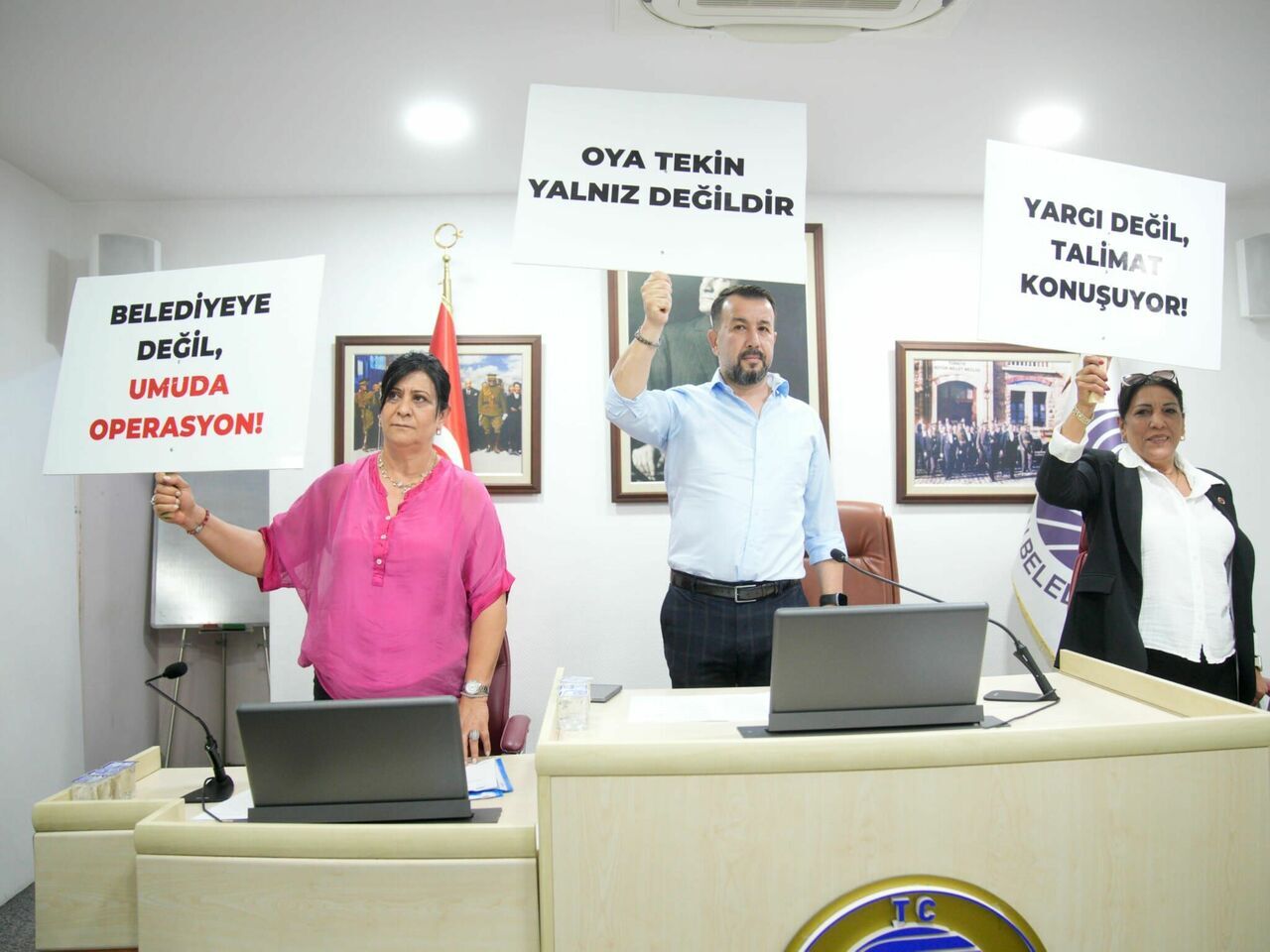 Seyhanın Chpli Belediye Meclis Üyeleri Belediyeye Değil Umuda Operayon (2)