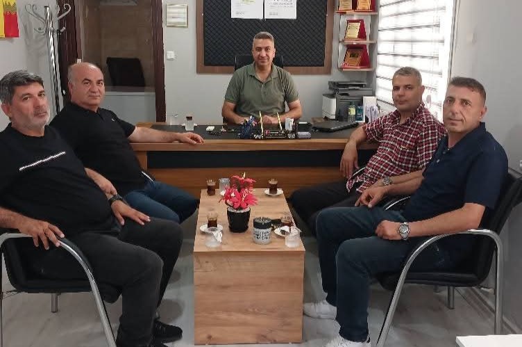 Yenibey Muhtarlığında Ziyaret Yoğunluğu Mahalle Dayanışması Örnek Oldu6 (2)