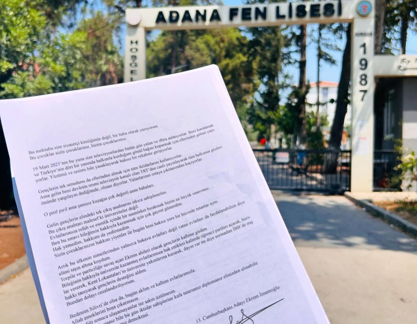 Yks Sabahı Adanada Süpriz Ekrem Imamoğlundan Velilere Özel Mektup (2)