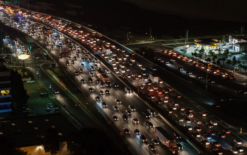 Adana Çevre Yolunda Günlük Trafik 90 Bine Dayandı (2)