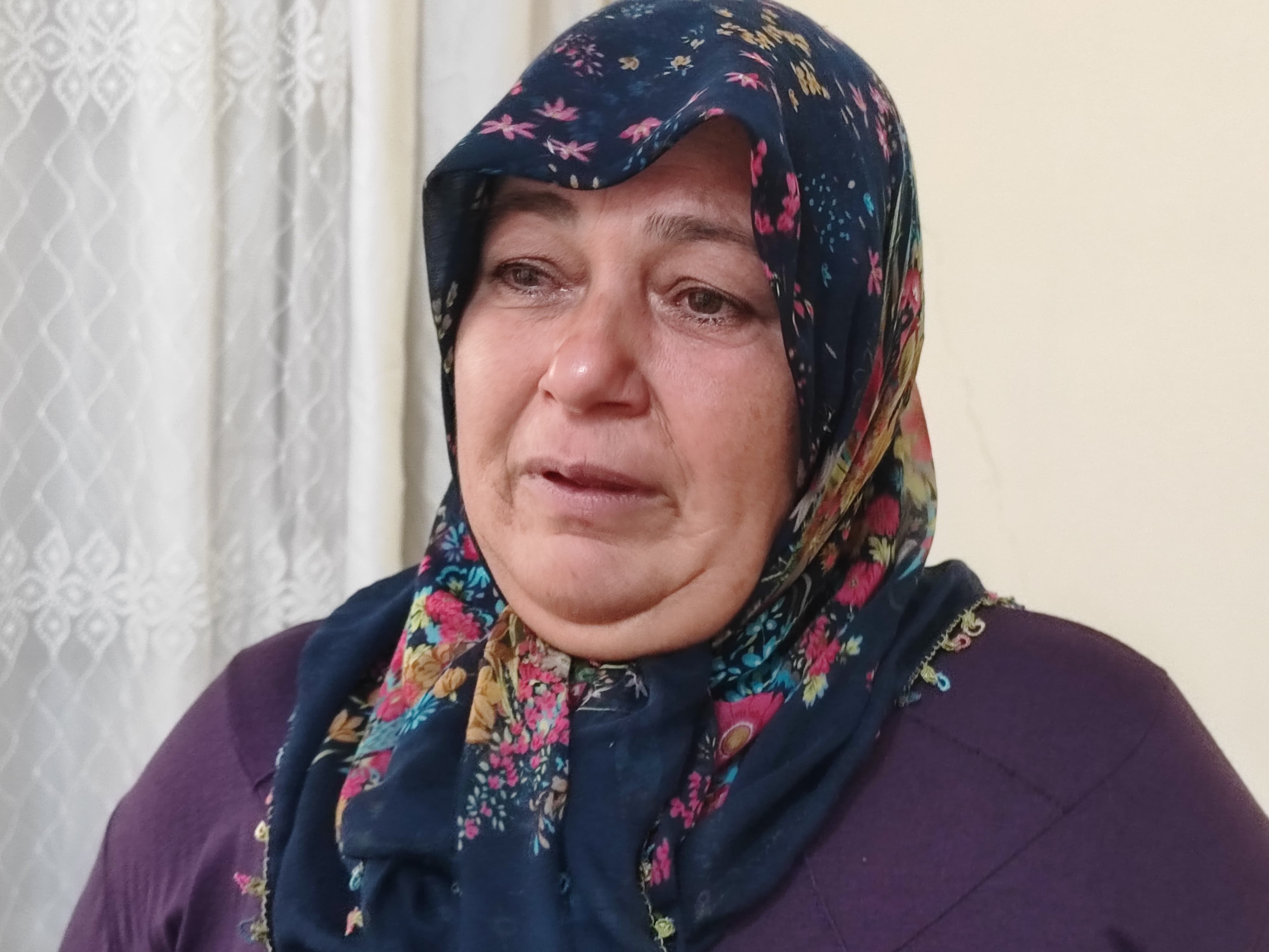 Adanada Gözü Yaşlı Anne 12 Gündür Kayıp Olan 16 Yaşındaki Kızı Edayı Arıyor (3)