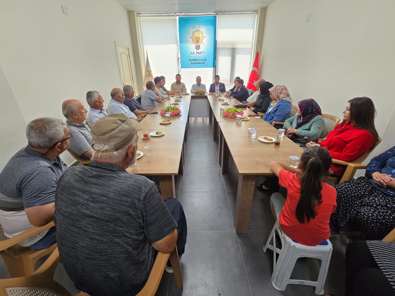 Ak Partili Abdullah Doğru’dan Saimbeyli Çıkarması “Her Alanda Yanınızdayız” (2)
