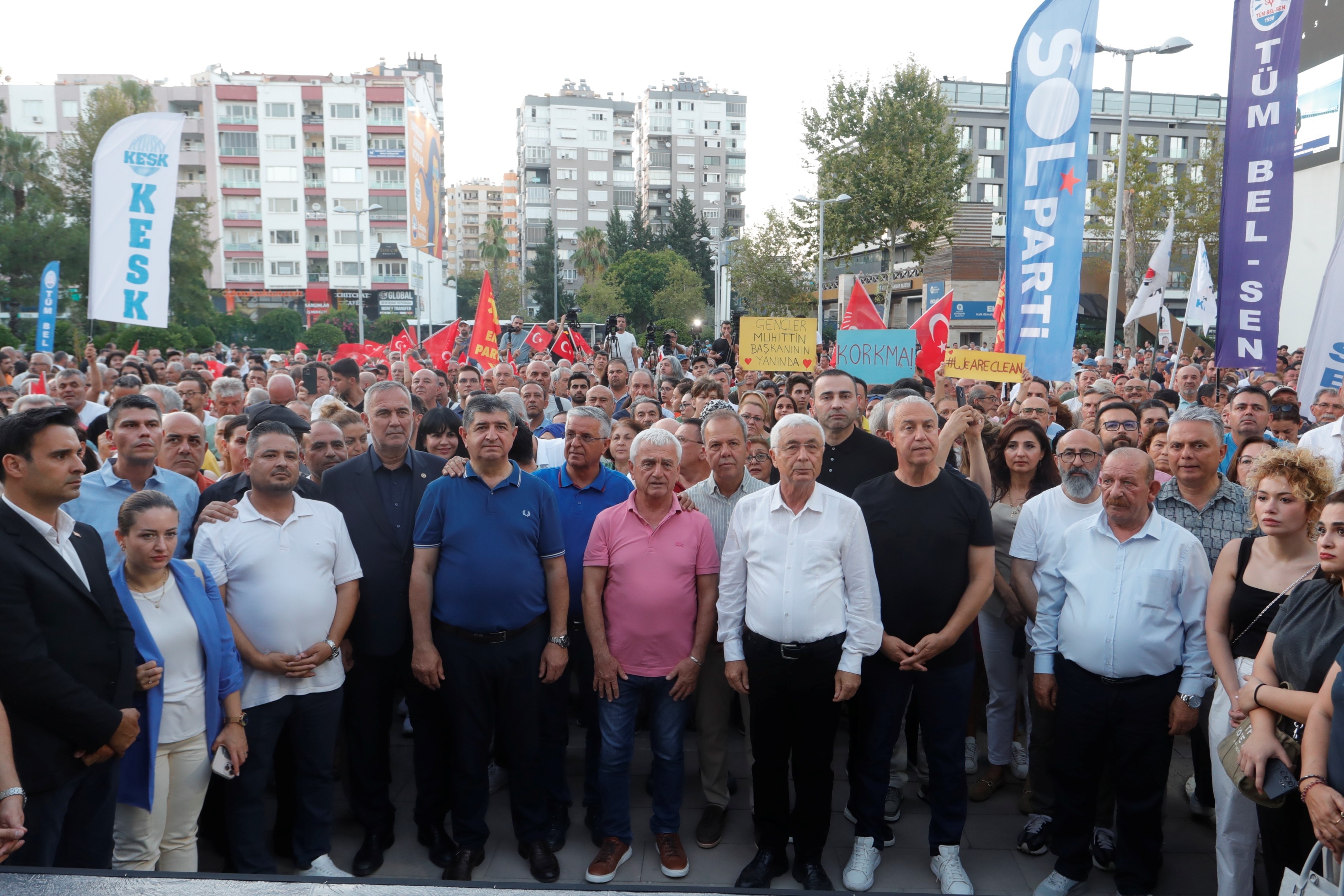 Antalya Muhittin Böceke Sahip Çıkıyor Toroslar Gibi Dimdik Duracağız (2)