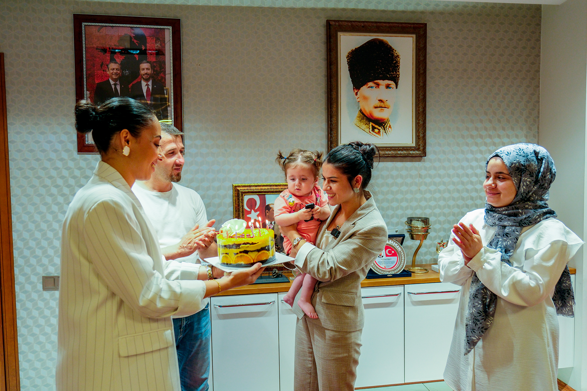 Başkan Vekili Yıldızdan Sma Hastası Ikranura Doğum Günü Süprizi (3)
