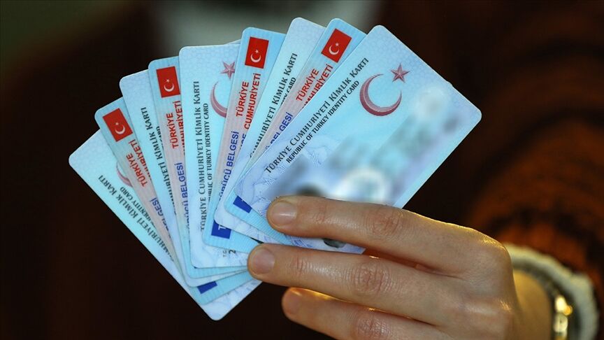 Bugün Son Gün! Eski Tip Ehliyetler Yarın Geçersiz Olacak