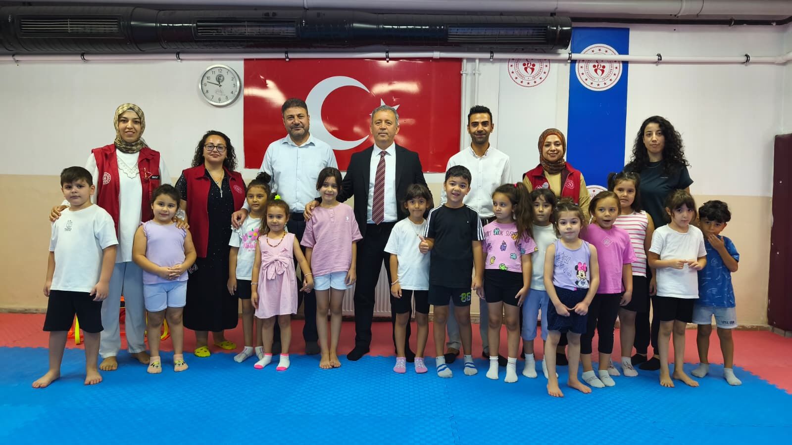 Gençlik Merkezleride Yaz Coşkusu Il Müdürü Loğoğlu Geçnlerle Buluştu (1)