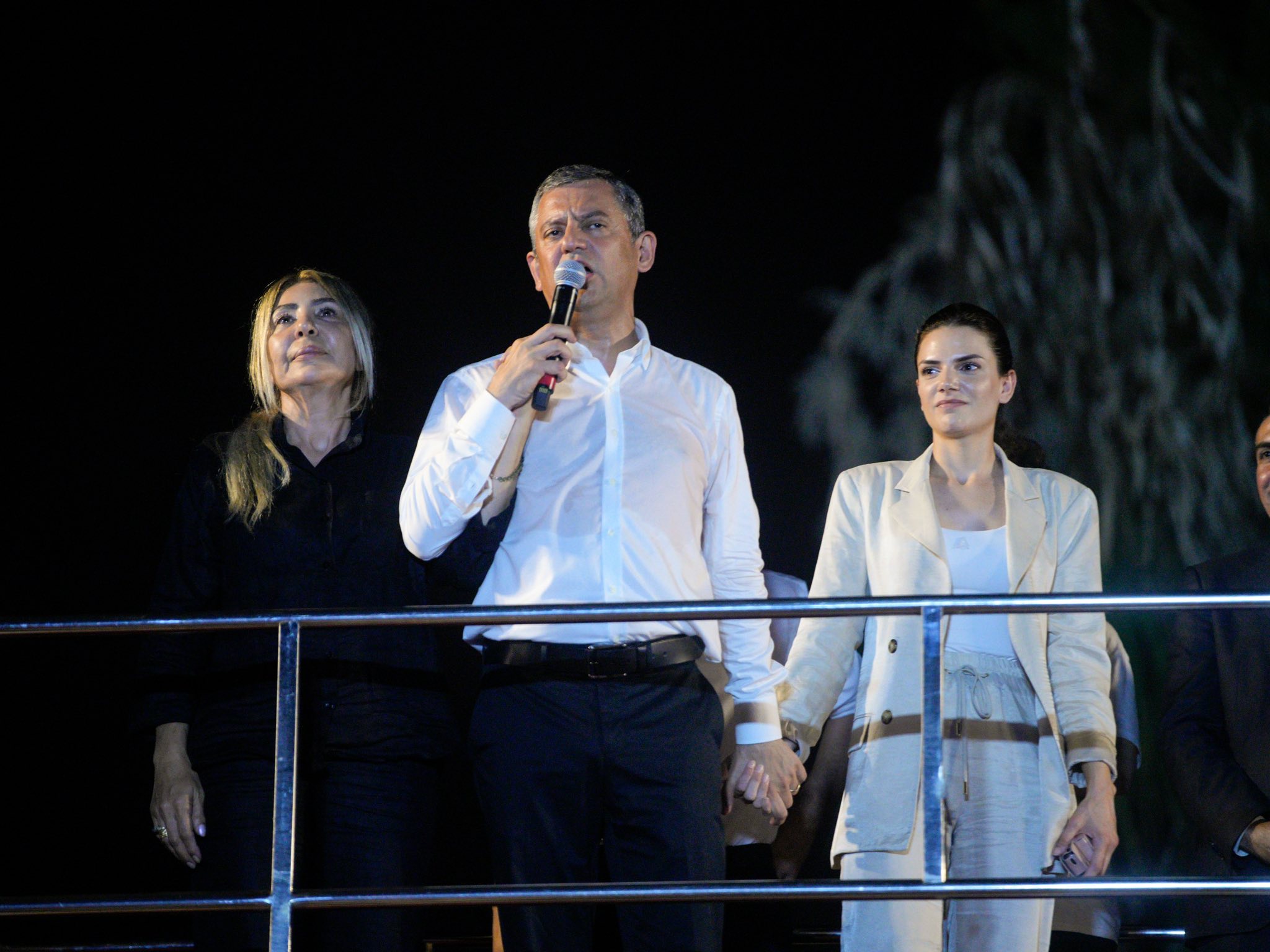 Kadir Aydar Adana’dan Silivri’ye Güç Verdiniz (1)