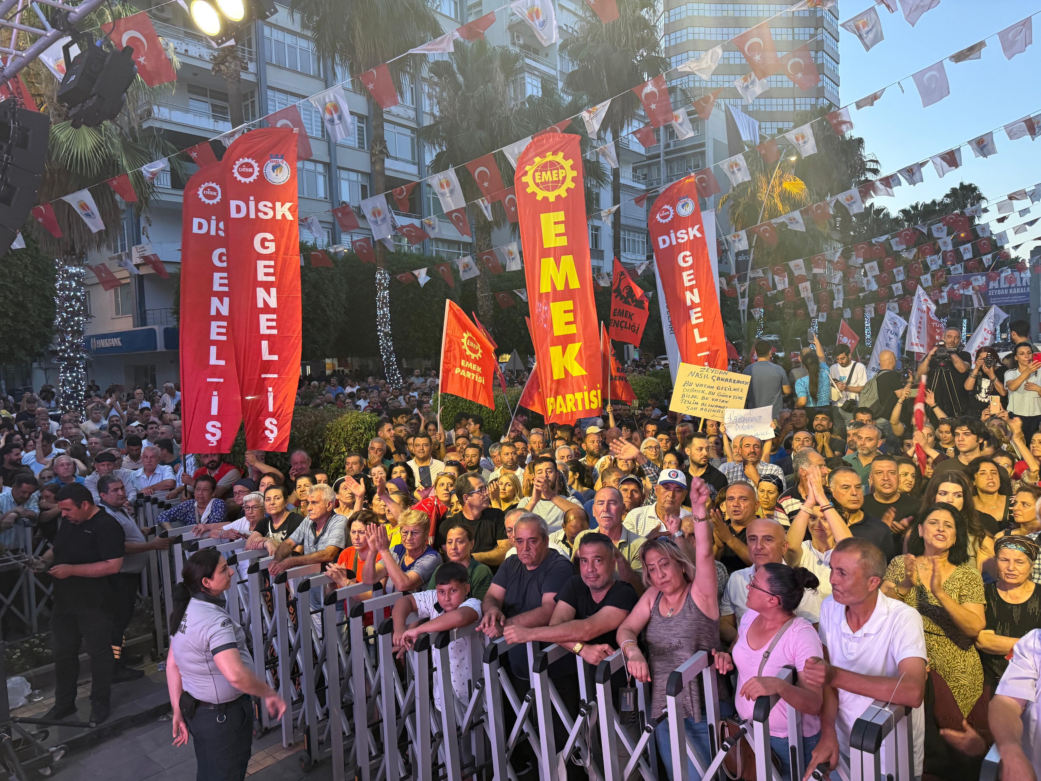 Karataştan Karalara Destek Sözleri On Binlerce Hemşehrilimizle Her Zaman Yanındayız (2)