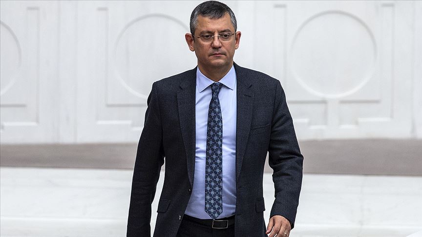 Özgür Özel-1