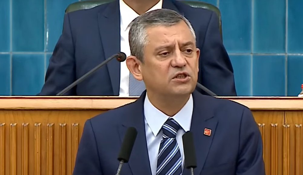 Özgür Özel-3