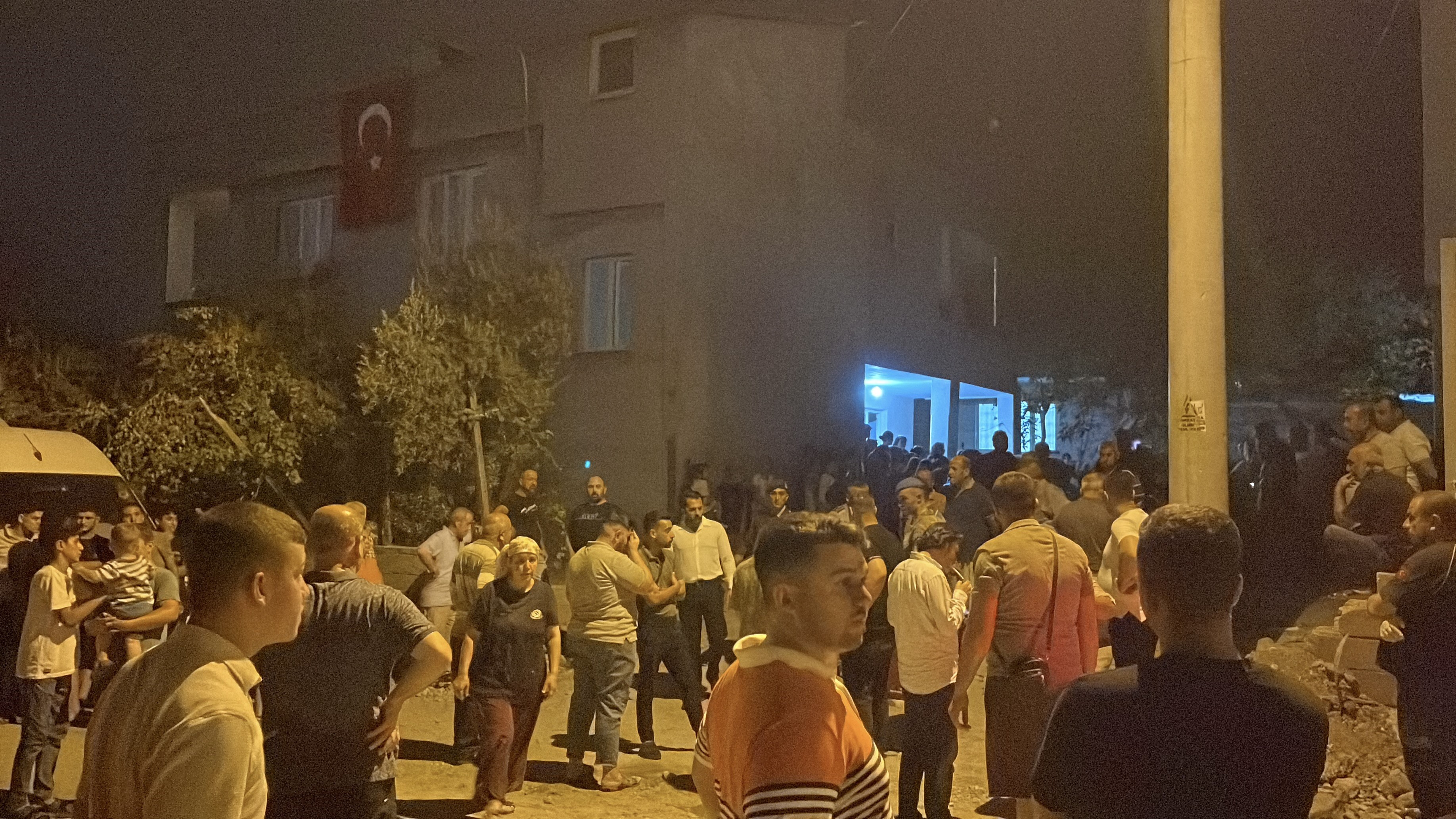 Uzman Çavuş Servet Ökkeş Çakır’ın Baba Ocağına Ateş Düştü (2)
