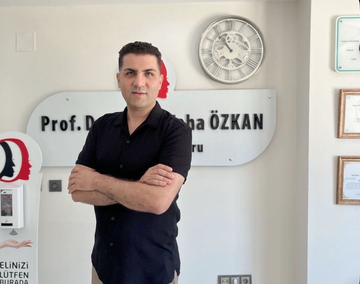 Uzmanından Uyarı Kadınlarda 40Lı Yaşlarda Diş Kaybının En Büyük Nedeni Menopoz (2)