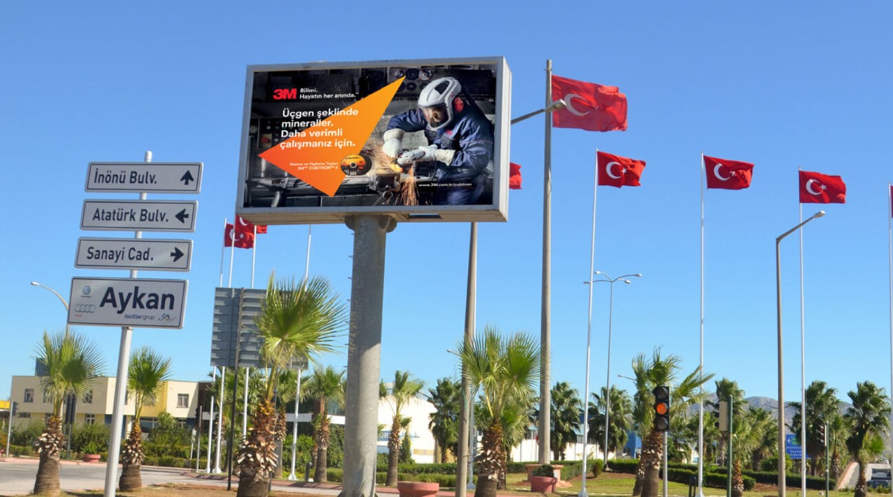 Zeydan Karalardan Dev Reklam Hamlesi 100 Alan Tek Ihalede Kiraya Çıkıyor (1)