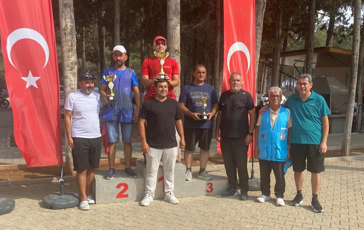 Adana’da 30 Ağustos Zafer Kupası Trap Atıcılık Müsabakası Tamamlandı (2)