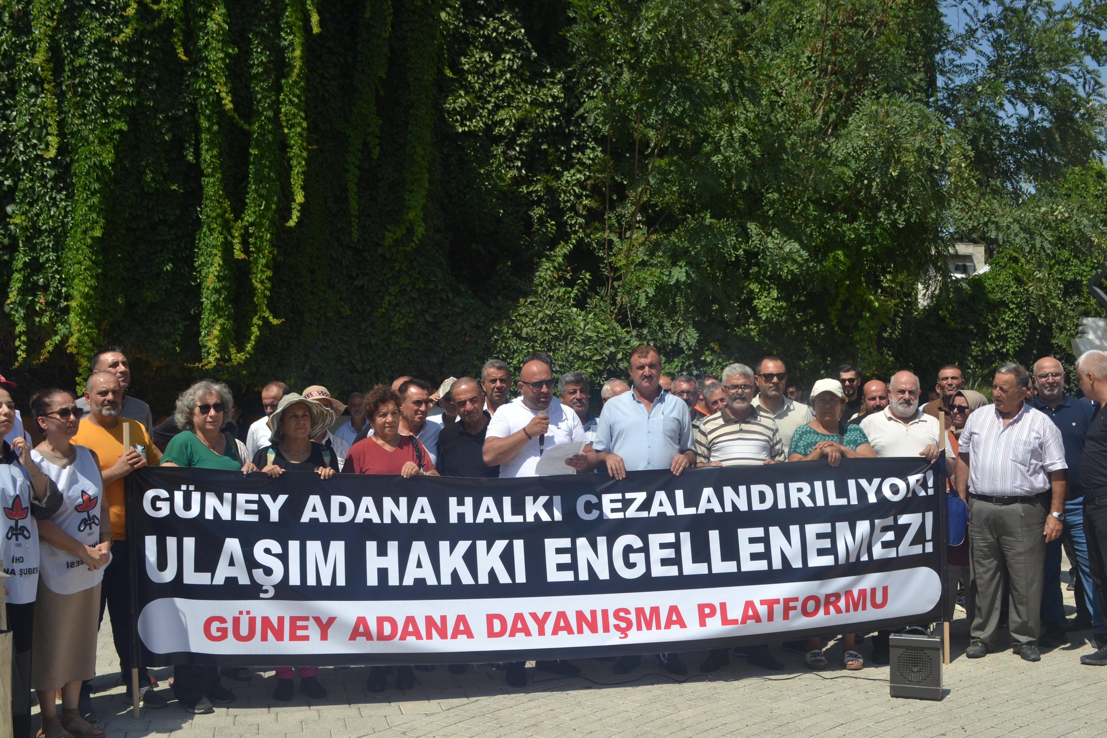 Adana'da Dolmuş Hatları İptal Edildi, Tepkiler Yükseldi (2)