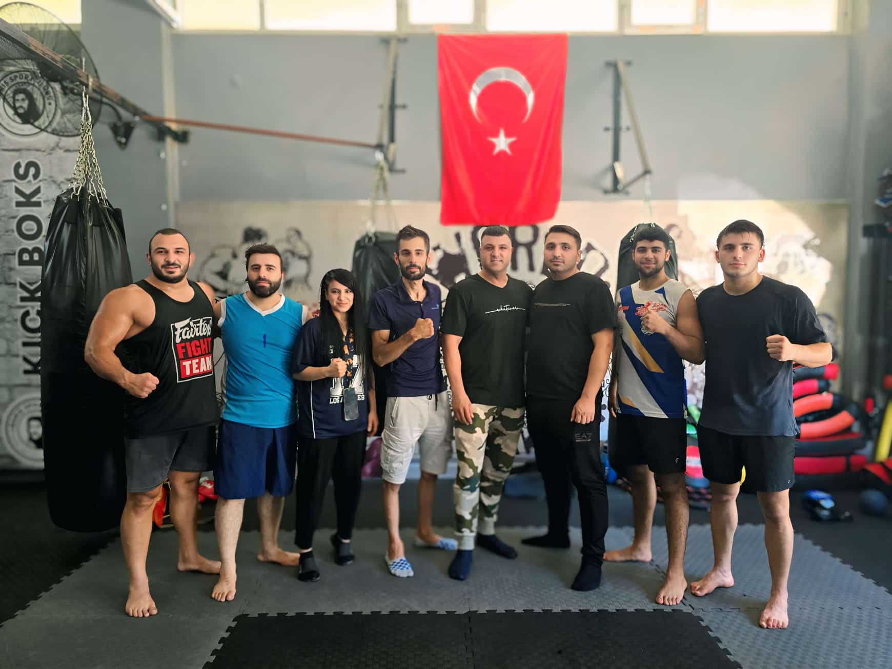 Adana’da Dövüş Sporcuları Aynı Ringde Ter Döktü2