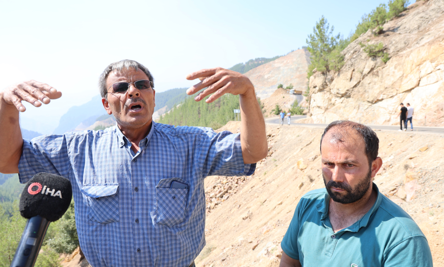 Adana’da Ölüm Yolunda Nöbet Muhtarlardan Ailelere Destek (2)