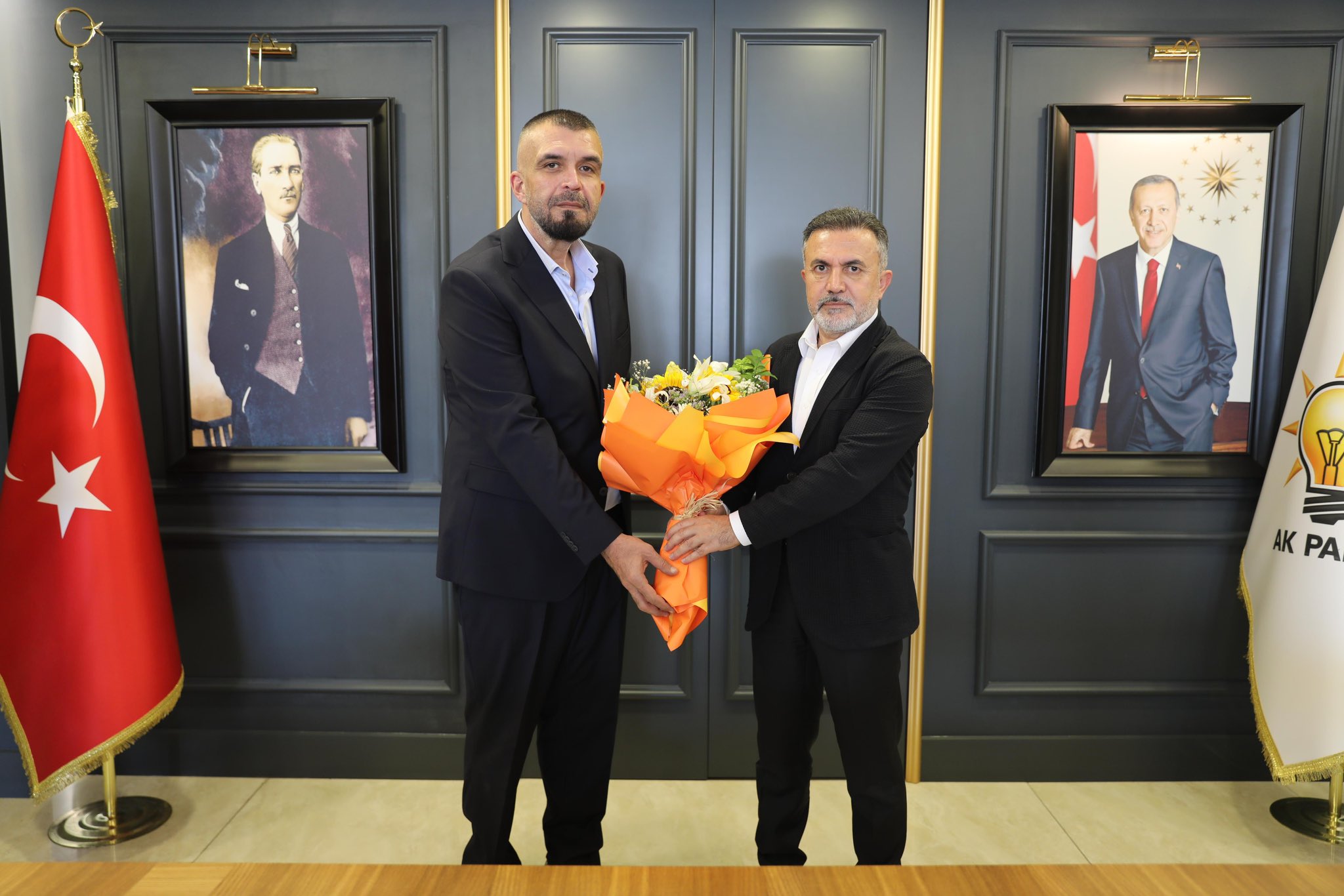 Adanaspor Dernek Başkanı Sayın Saim Dura, Eski Tribün Lideri Hulise Şener, Yönetim Kurulu Üyesi Mustafa Yosun3