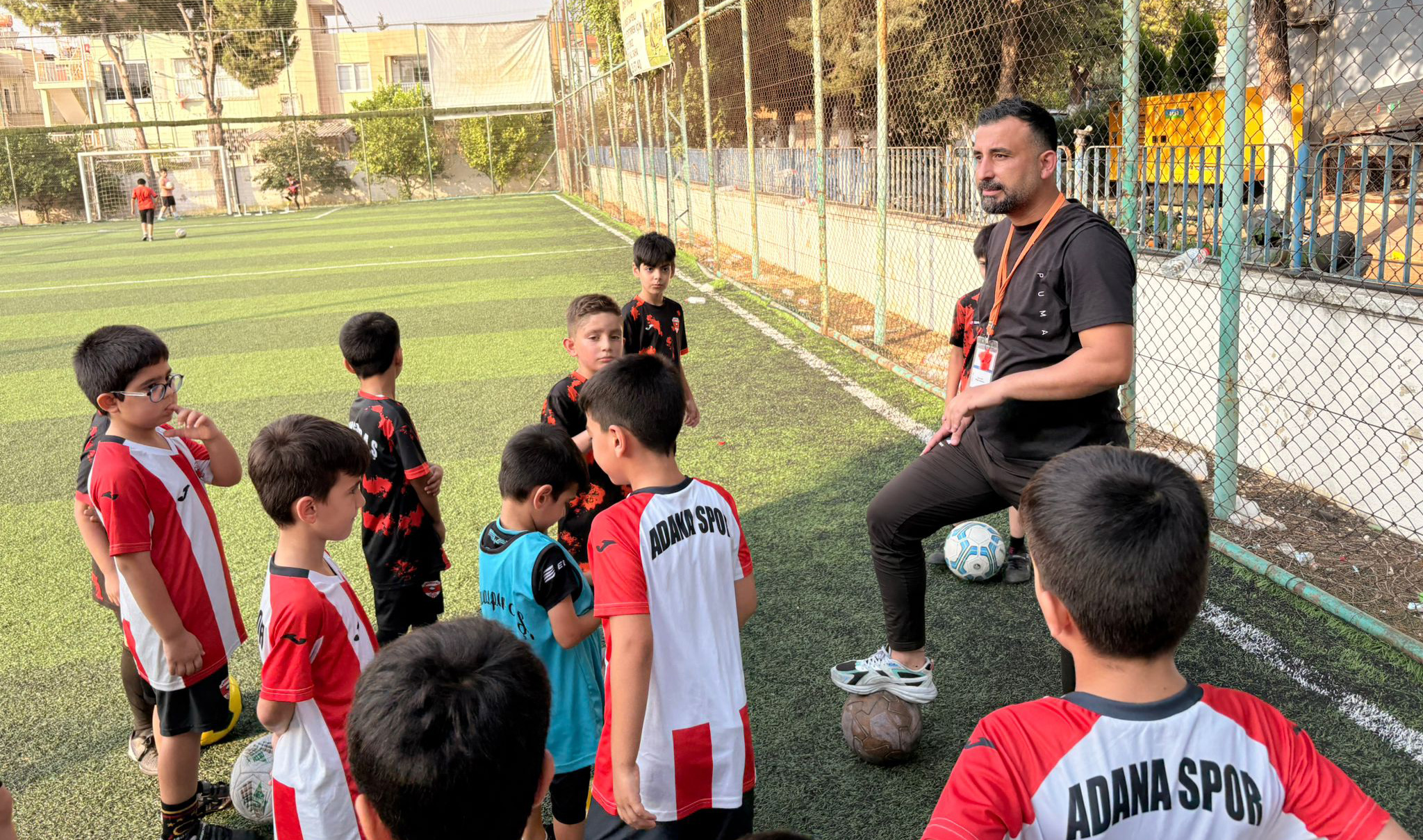 Adanaspor Futbol Okulu’nda Minik Yetenekler Sahaya Çıkıyor3