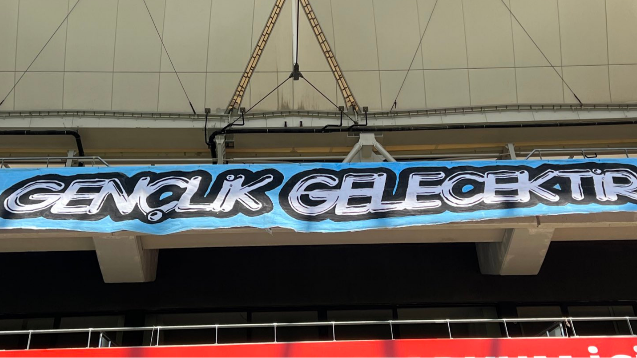 Ads Gençlik Gelecektir