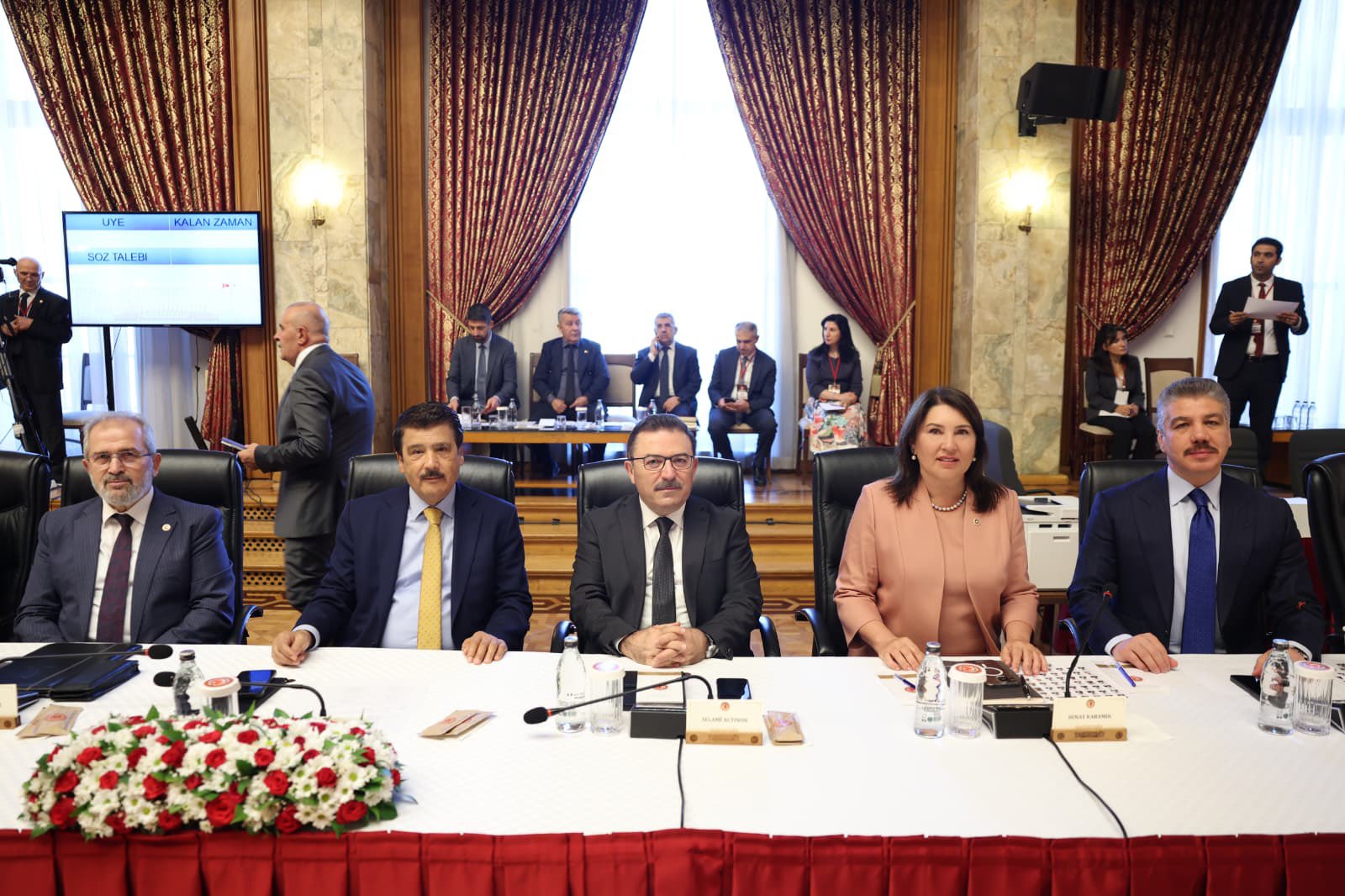 Ak Partili Karamık, Meclis Başkanlarıyla Komisyon Oturumunu Değerlendirdi (2)