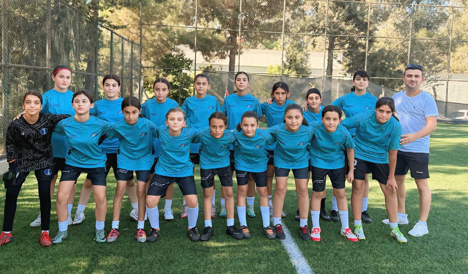 Başarıya Kilitlenen 5 Ocak Demirspor Kadın Takımı Sponsor Arıyor2