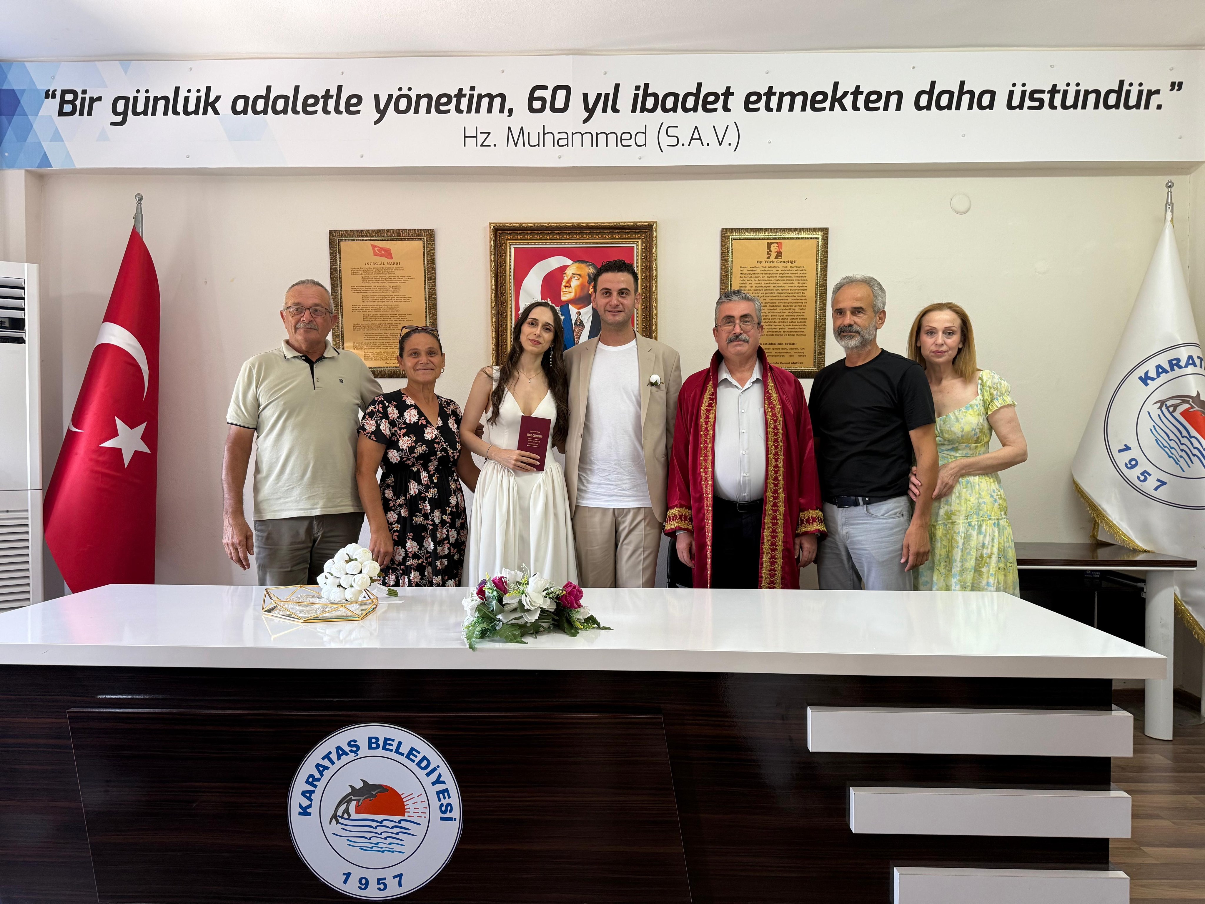 Başkan Karataş, Nikâh Töreninde Genç Çiftin Mutluluğuna Ortak Oldu (2)