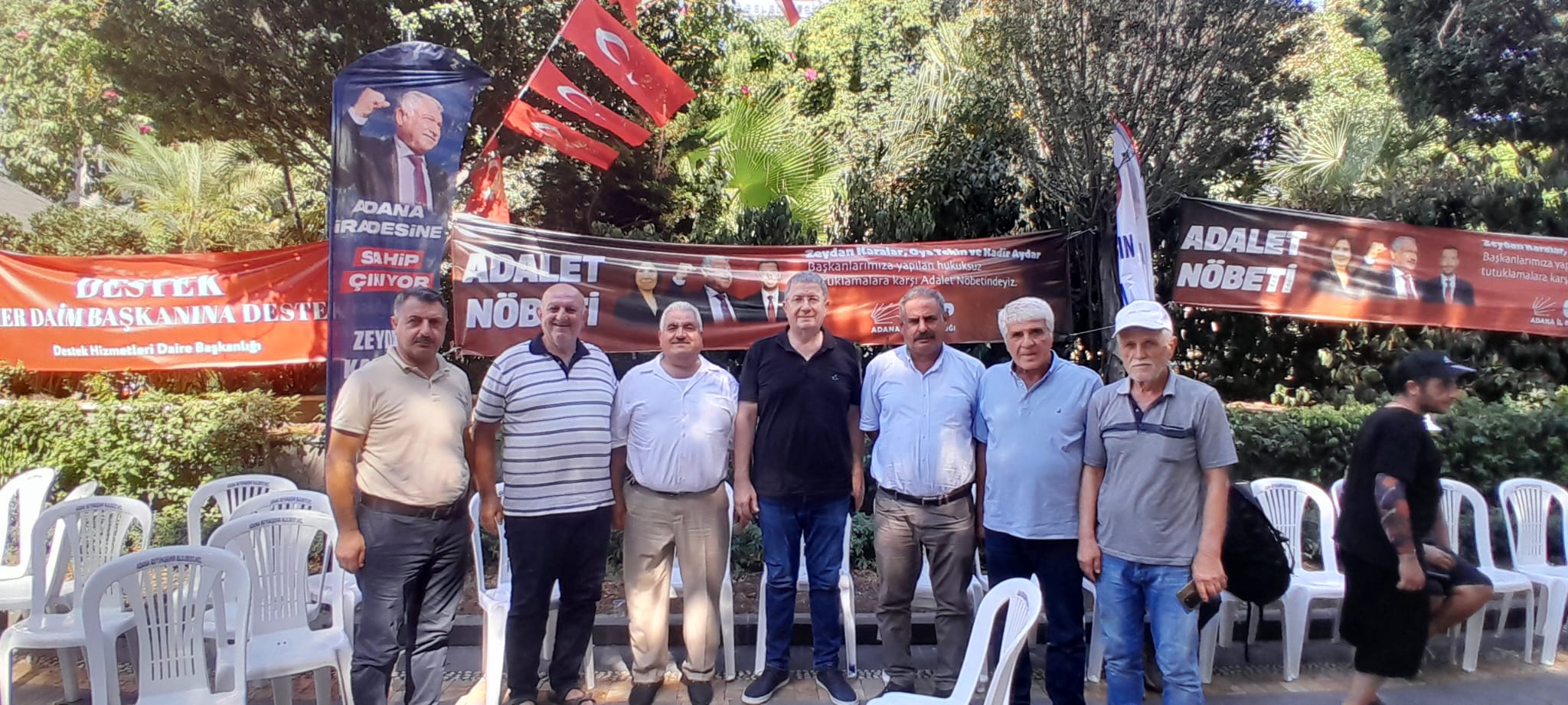 Chp Yüreğir Teşkilatından Tutuklu Belediye Başkanlarına Adalet Nöbetinde Destek (2)