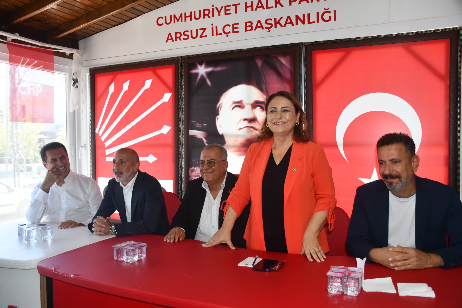 Müzeyyenşevkin Arsuz.jpeg3
