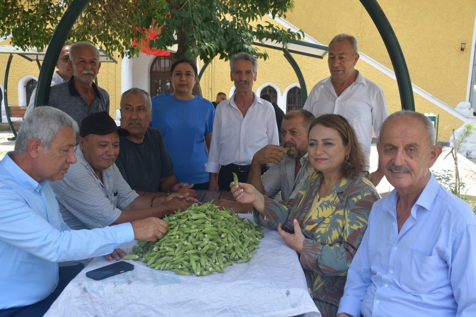 Müzeyyenşevkinosmaniye
