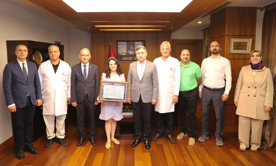 Sanko Üniversitesi’ne “Beslenme Dostu Ve Fiziksel Aktiviteyi Destekleyen İşyeri” Belgesi (1)