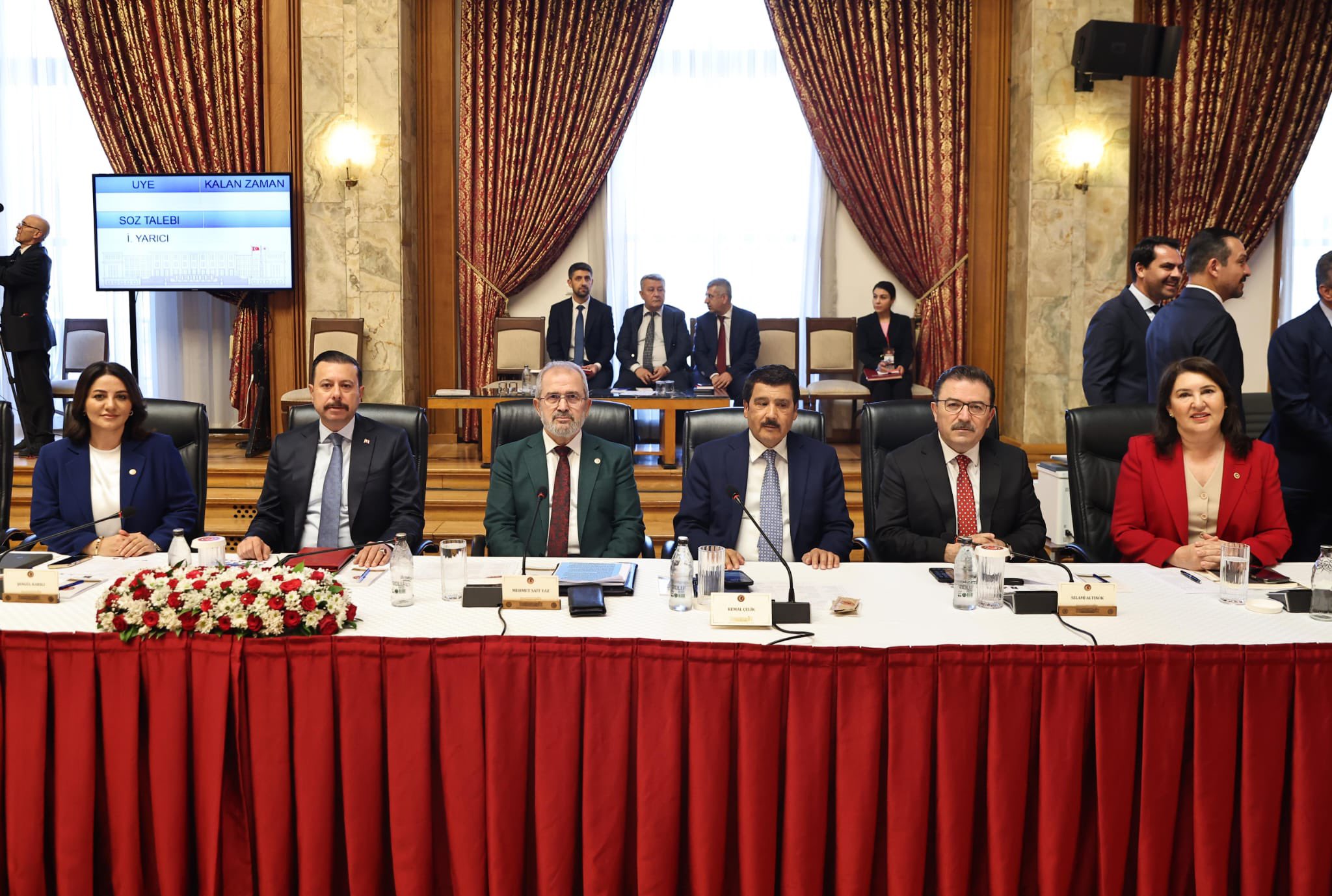 Sunay Karamık “Milletimizin Acılarını Dindirmek İçin Çalışıyoruz” (1)