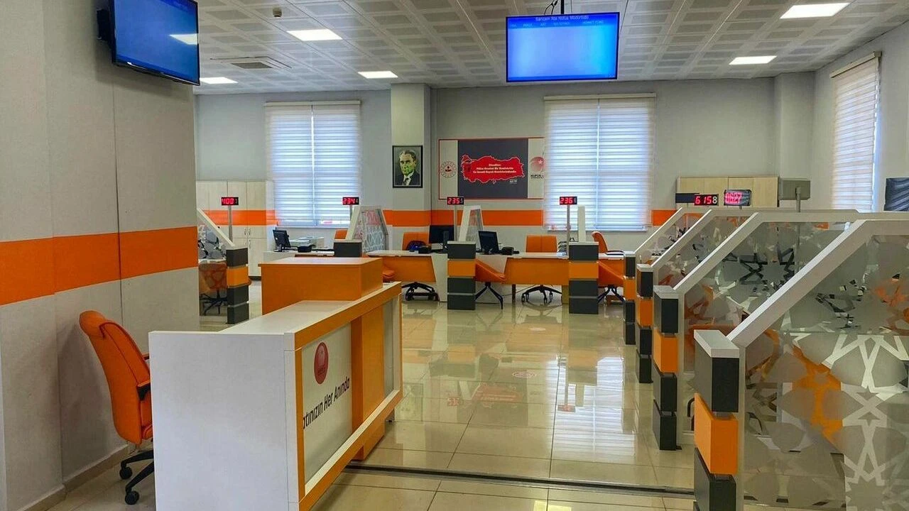 Tus Ve Sts Adayları Dikkat Sarıçam Nüfus Müdürlüğü Pazar Günü Açık