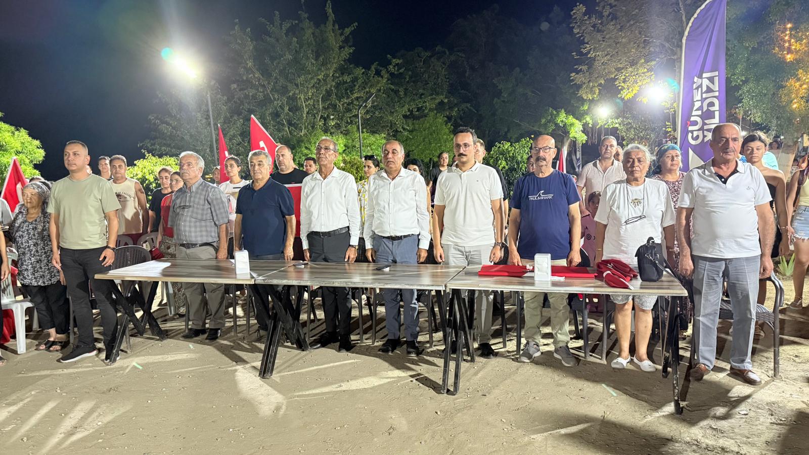 Yumurtalık’ta 30 Ağustos Coşkusu Bayraklarla, Meşalelerle Zafer Yürüyüşü (1)
